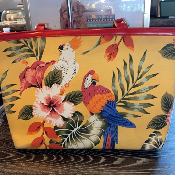 Boutique yellow canvas parrot sequins tote bag. GUC - Picture 3 of 8
